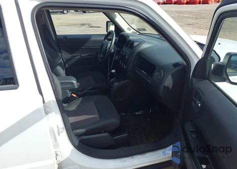 2012 Jeep Patriot Sport из США, поврежденный, VIN 1C4NJRBB8CD549917